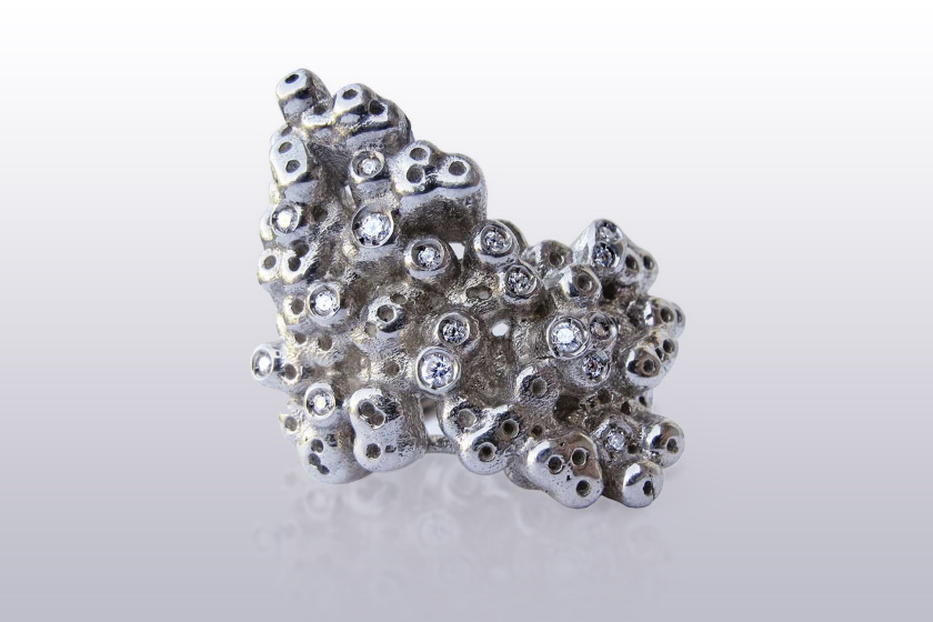 Aiolochroia ring  |  Silver and cristalls|  Nina Songhori Design