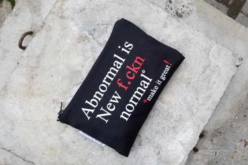 Abnormal - everyday pouch